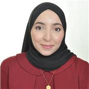 Algerische Ärztin spricht fließend Französisch und kann den Schülern helfen, es zu lernen